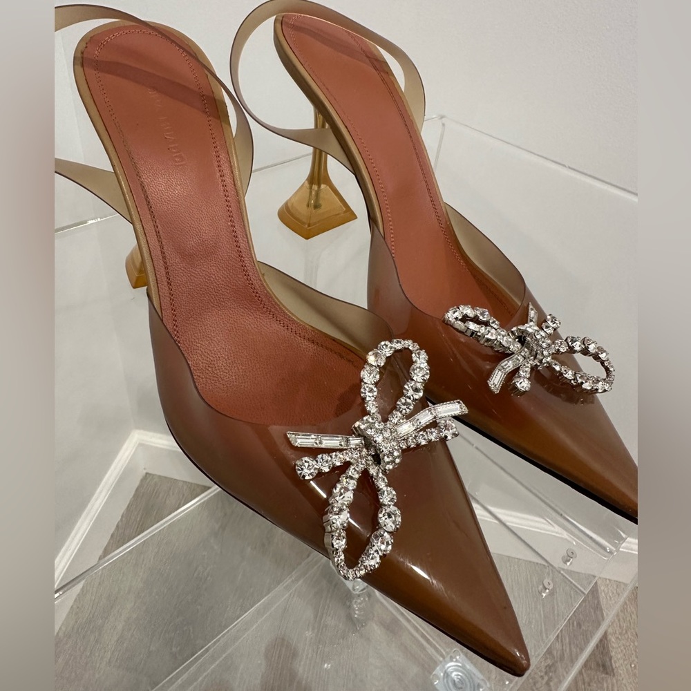 AMINA MUADDI size 40
Tan Rosie Glass Sling 95 Heels worn twice great condition